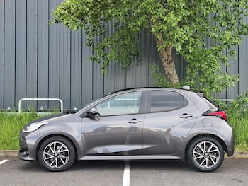 Used Toyota Yaris 2023 for sale - 78621752: Photo