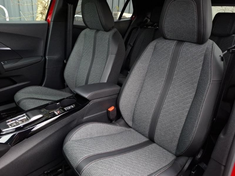 Used Peugeot 2008 2023 for sale - 77767403: Photo 15