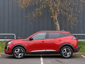 Used Peugeot 2008 2023 for sale - 77767403: Photo