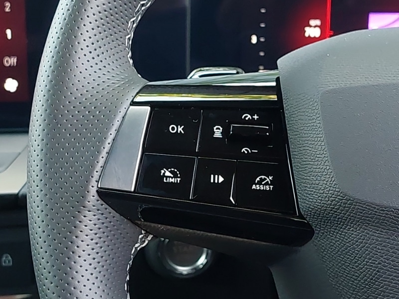 Used Vauxhall Astra 2025 for sale - 76393054: Photo 17