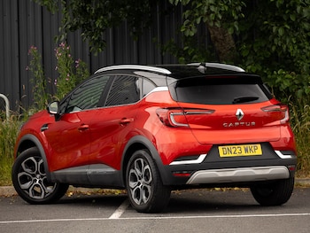 Used Renault Captur 2023 for sale - 79086956: Photo