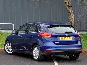 Used Ford Focus 2017 for sale - 77969200: Photo