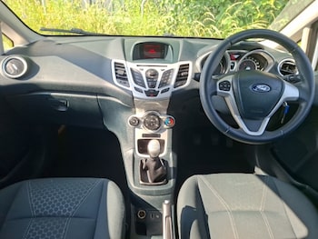 Used Ford Fiesta 2012 for sale - 79020292: Photo