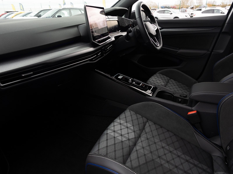 Used Volkswagen Golf 2024 for sale - 77822938: Photo 5