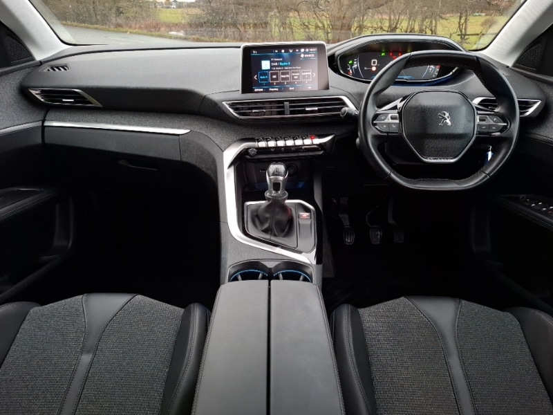 Used Peugeot 3008 2018 for sale - 77466734: Photo 2