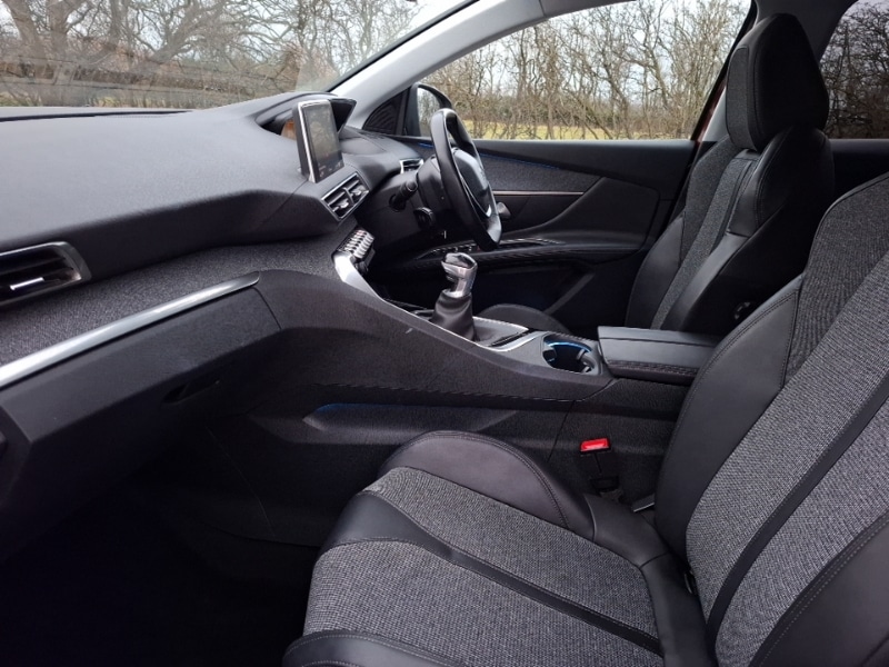 Used Peugeot 3008 2018 for sale - 77466734: Photo 5