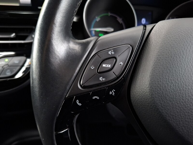 Used Toyota C-HR 2018 for sale - 77405186: Photo 17