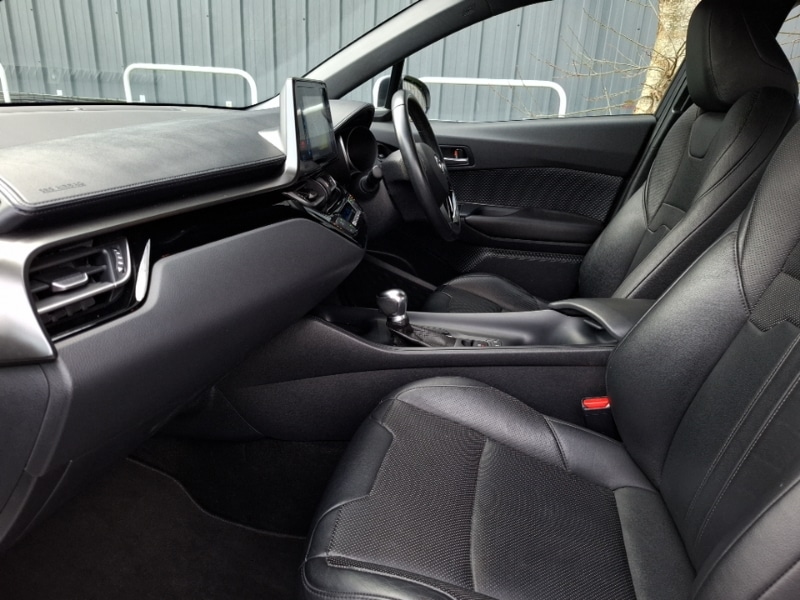 Used Toyota C-HR 2018 for sale - 77405186: Photo 5