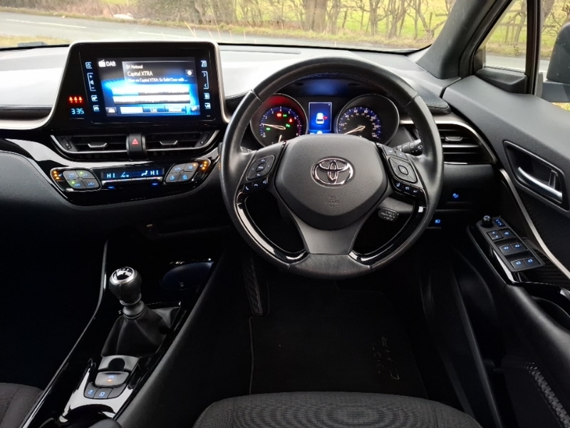 Used Toyota C-HR 2018 for sale - 77329762: Photo 7