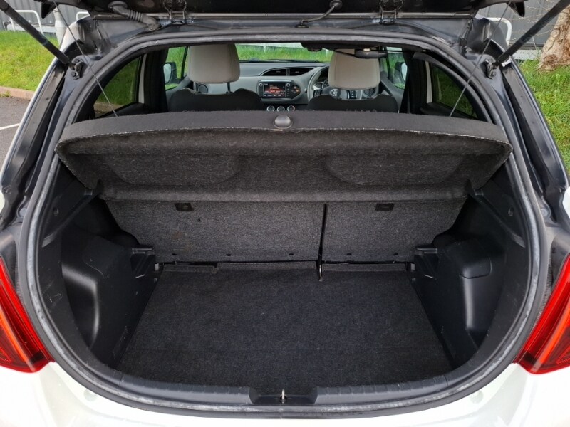 Used Toyota Yaris 2016 for sale - 77969198: Photo 8