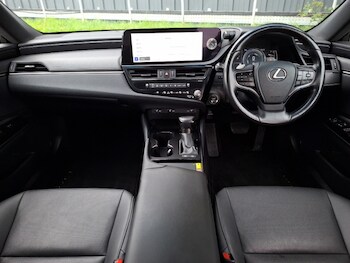 Used Lexus ES 2023 for sale - 76150411: Photo