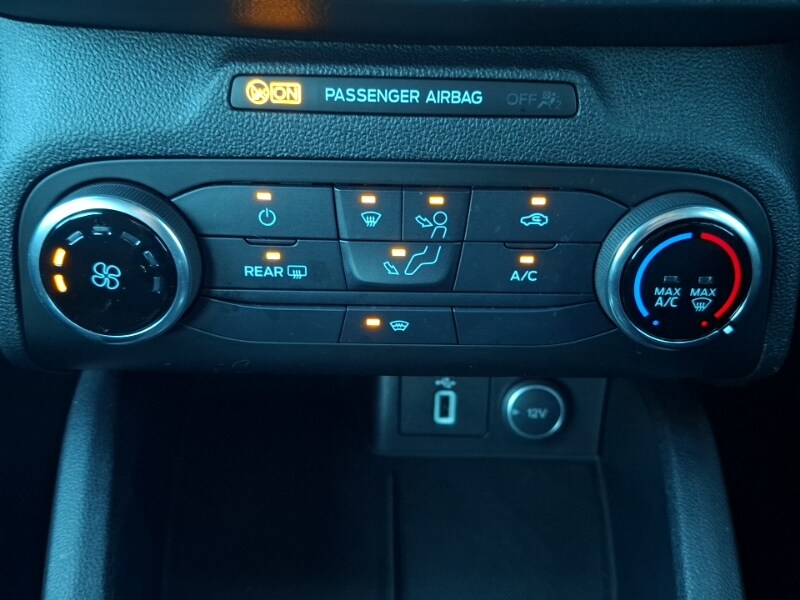 Used Ford Focus 2018 for sale - 76639237: Photo 14