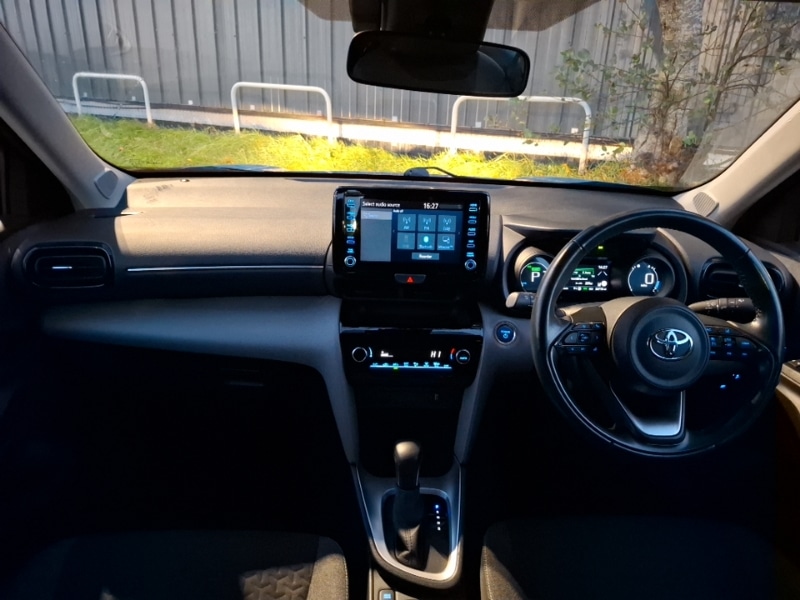 Used Toyota Yaris Cross 2021 for sale - 76643973: Photo 16