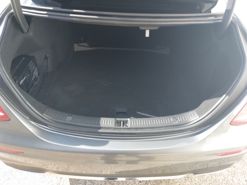 Used Mercedes-Benz E Class 2018 for sale - 77852553: Photo 8