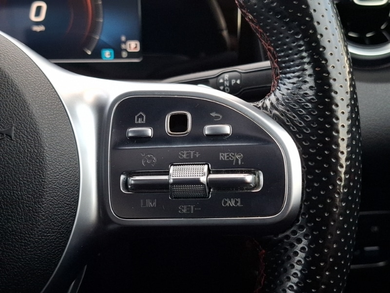 Used Mercedes-Benz GLB 2021 for sale - 77154900: Photo 18