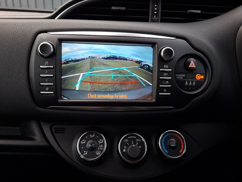 Used Toyota Yaris 2020 for sale - 77563039: Photo 10