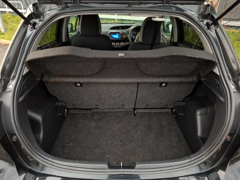 Used Toyota Yaris 2020 for sale - 77563039: Photo 8