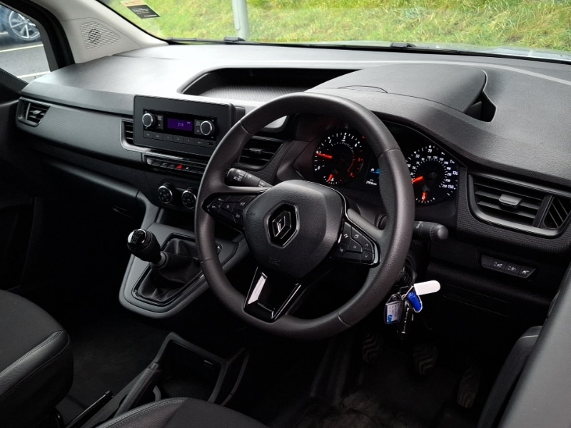 Used Renault Kangoo 2024 for sale - 77343182: Photo 2