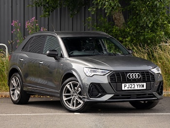 Used Audi Q3 2023 for sale - 79139385: Photo