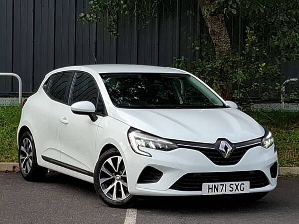 Used Renault Clio 2021 for sale - 76183597: Photo 1