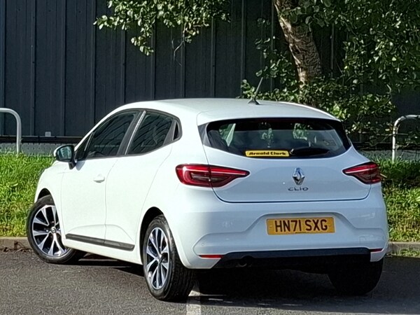 Used Renault Clio 2021 for sale - 76183597: Photo 3