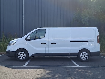 Used Renault Trafic 2024 for sale - 79310924: Photo