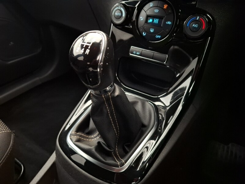 Used Ford Fiesta 2017 for sale - 77816477: Photo 14