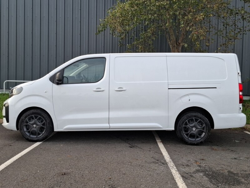 Used Vauxhall Vivaro 2024 for sale - 76708230: Photo 4