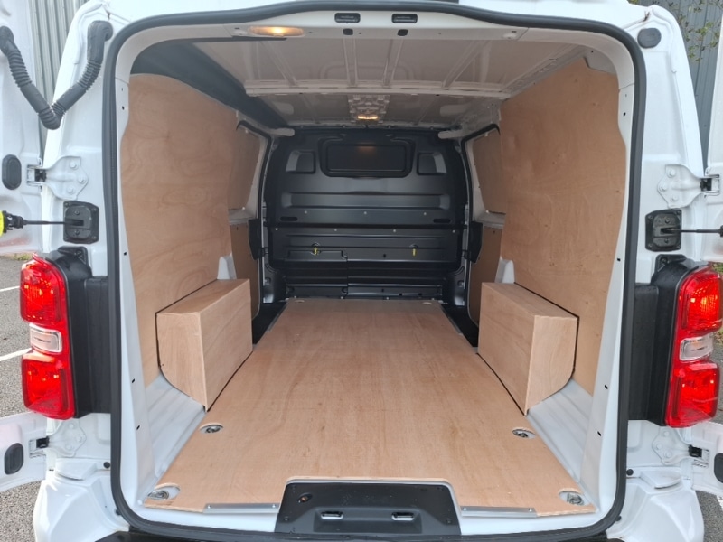 Used Vauxhall Vivaro 2024 for sale - 76708230: Photo 8