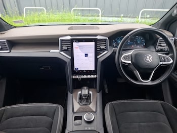 Used Volkswagen Amarok 2024 for sale - 79433234: Photo