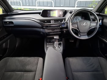Used Lexus UX 2019 for sale - 77596116: Photo