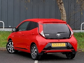 Used Toyota AYGO 2019 for sale - 77689736: Photo