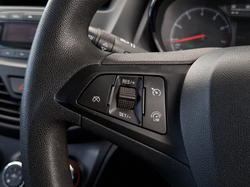 Used Vauxhall Viva 2017 for sale - 78211335: Photo 17