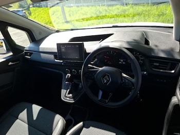 Used Renault Kangoo 2024 for sale - 78360893: Photo