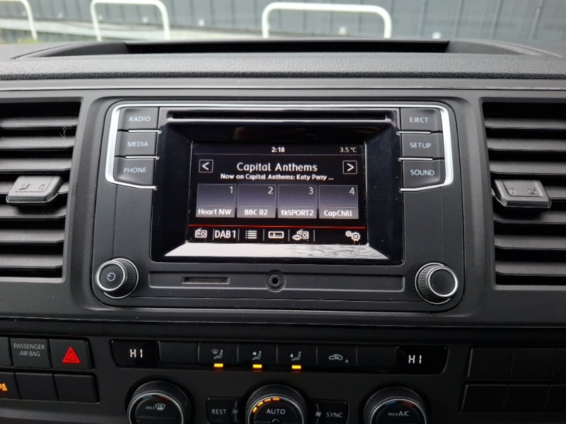 Used Volkswagen Transporter Shuttle 2017 for sale - 77141756: Photo 11