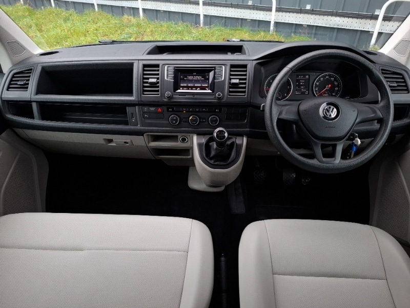 Used Volkswagen Transporter Shuttle 2017 for sale - 77141756: Photo 2