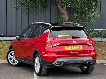 Used SEAT Arona 2024 for sale - 76414842: Photo