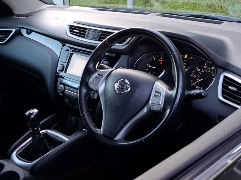 Used Nissan Qashqai 2017 for sale - 77398927: Photo 12