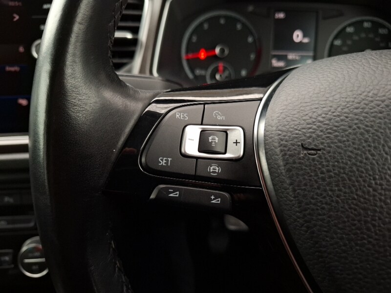 Used Volkswagen T-Roc 2019 for sale - 77682411: Photo 17