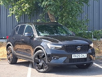 Used Volvo XC40 2025 for sale - 79461399: Photo
