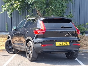 Used Volvo XC40 2025 for sale - 79461399: Photo