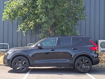 Used Volvo XC40 2025 for sale - 79461399: Photo