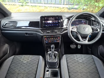 Used Volkswagen T-Roc 2022 for sale - 79440229: Photo