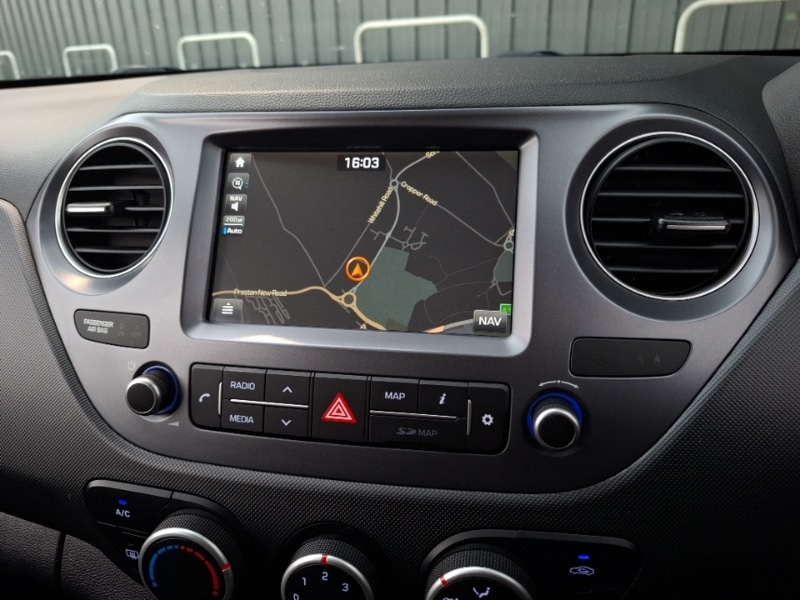 Used Hyundai i10 2018 for sale - 76537183: Photo 10