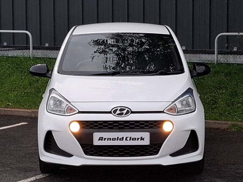 Used Hyundai i10 2018 for sale - 76537183: Photo 13