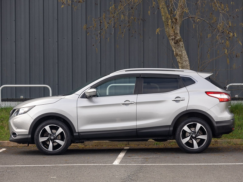 Used Nissan Qashqai 2017 for sale - 77881767: Photo 4