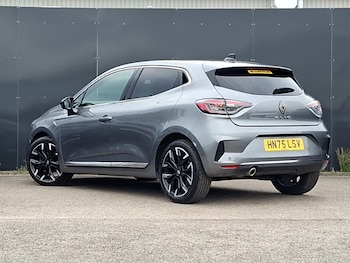 Used Renault Clio 2025 for sale - 79610552: Photo