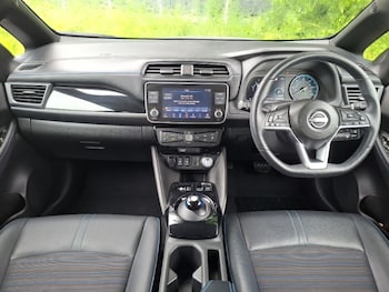 Used Nissan Leaf 2023 for sale - 78940991: Photo