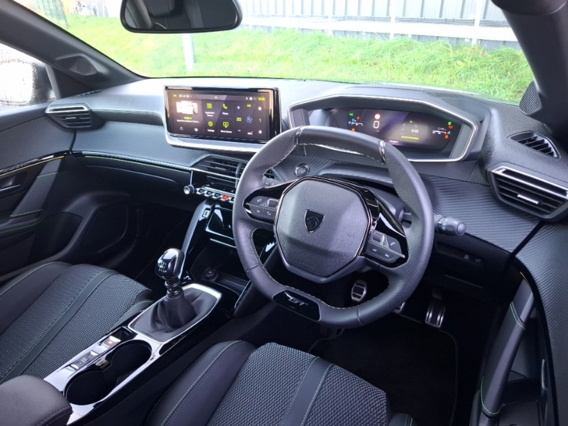 Used Peugeot 208 2024 for sale - 76699800: Photo 2