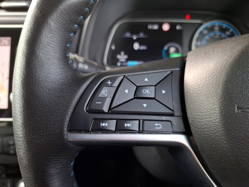 Used Nissan Leaf 2022 for sale - 77273439: Photo 17